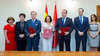 La Comunidad renueva el acuerdo con los abogados para el servicio gratuito de Orientación Jurídica