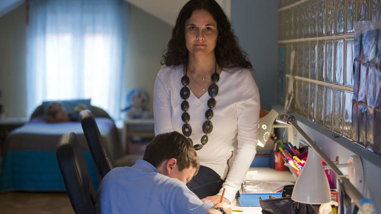 Entrevista a Eva Bailén, que ha recogido más de 200.000 firmas en contra de los deberes