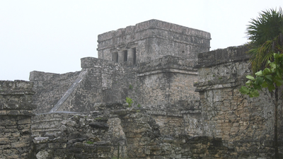 La ciudad maya de Tulum en plena tormenta tropical