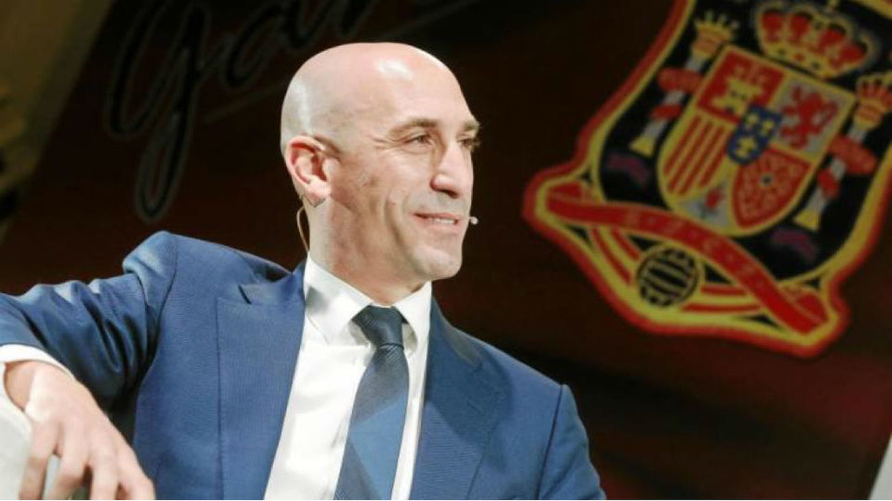 Investigan si Rubiales pagó la reforma de su casa con dinero de los futbolistas