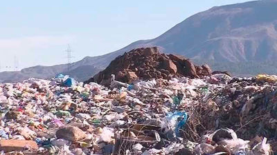 La solución al vertedero de Alcalá tendrá que esperar a septiembre