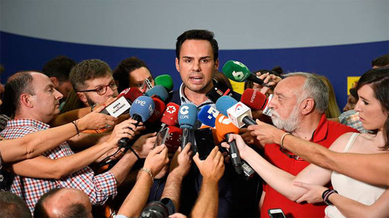 Unauto acepta participar en el nuevo marco de diálogo con el taxi en septiembre