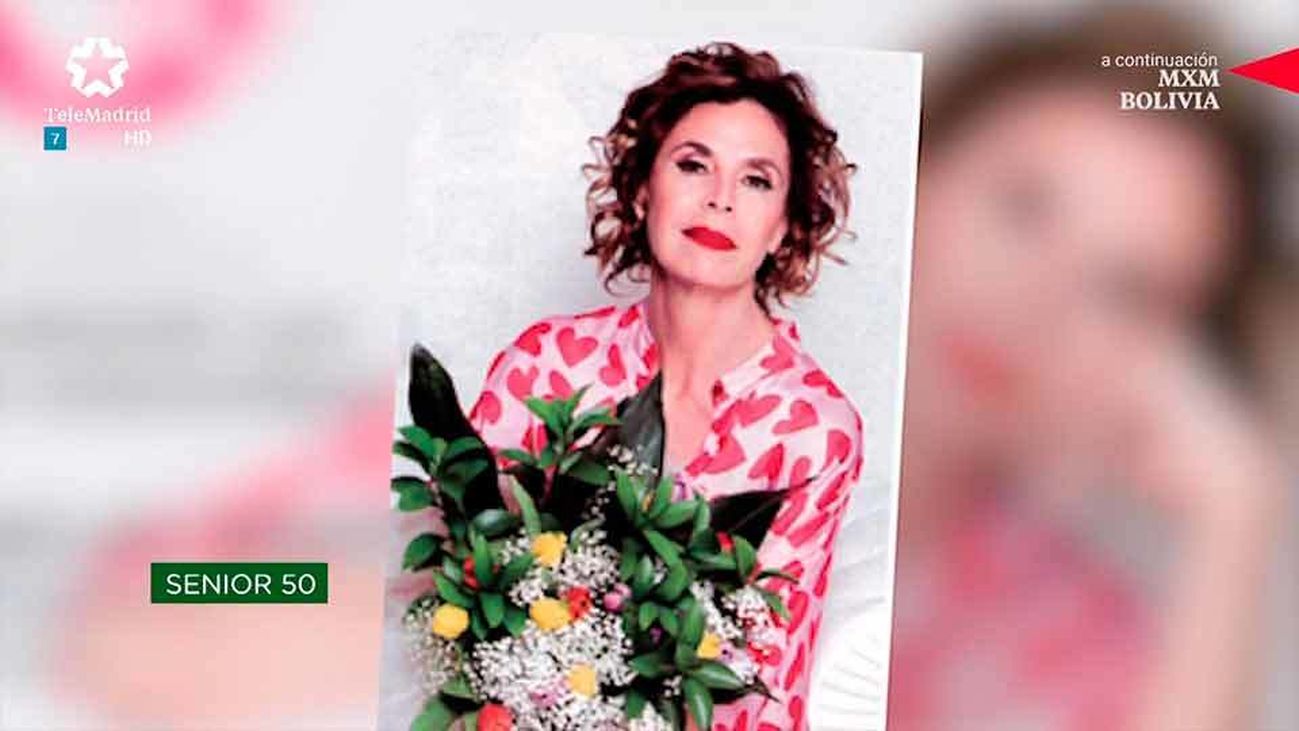 Ágatha Ruiz de la Prada se hace un perfil para ligar