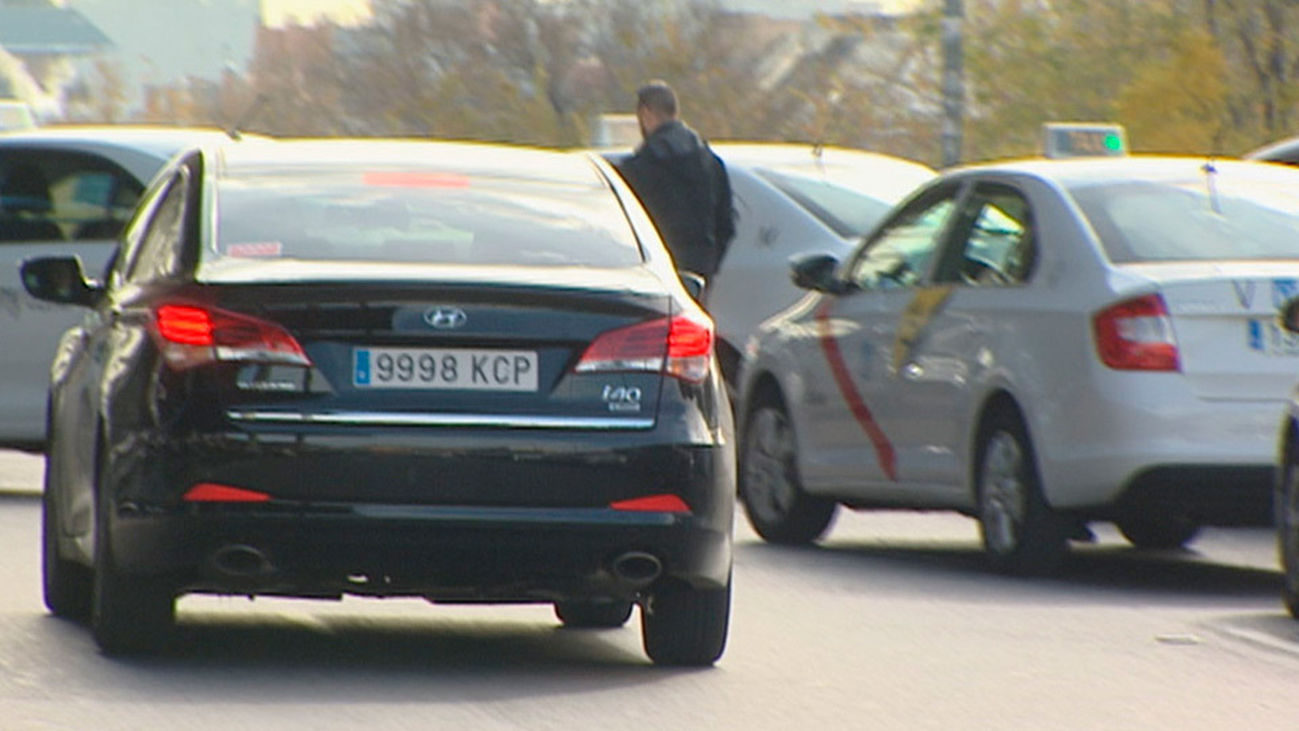 Madrid concentra casi 5.000 licencias de VTC frente  a 15.517 taxis