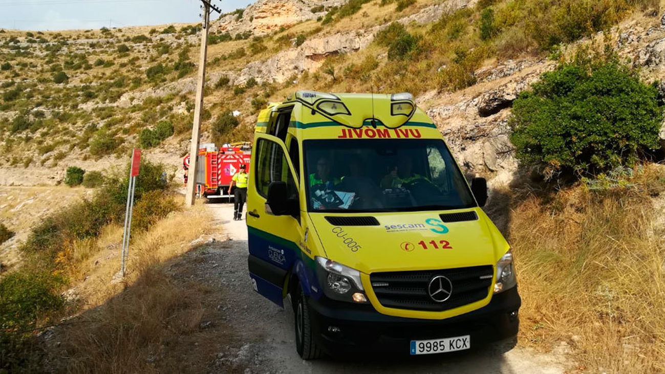 Detenido el acompañante de la mujer que murió tras despeñarse su coche en Alarcón