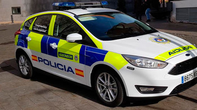 La Policía de Alcorcón interpone 12 denuncias por mal uso de islas ecológicas