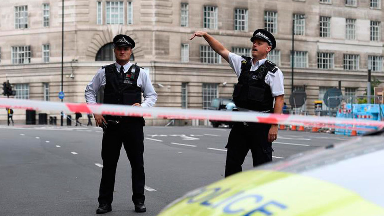 El atropello ante el Parlamento es un incidente terrorista, según Scotland Yard