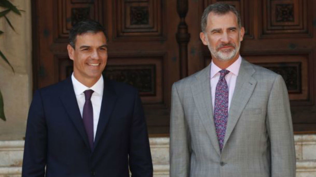 Pedro Sánchez y los ministros de Interior y Justicia acompañarán a los Reyes en el acto del 17A