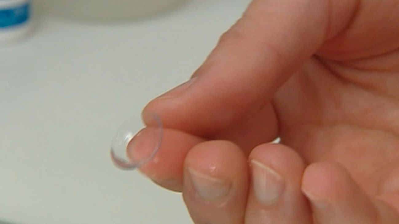 Tirar las lentillas por el inodoro contamina nuestros ríos y mares