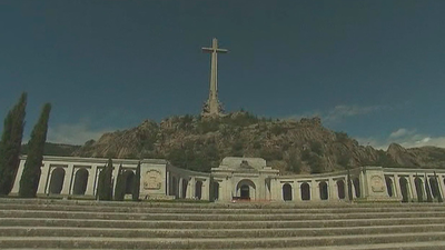 El PP y Ciudadanos se plantean no apoyar el decreto para exhumar los restos de Franco
