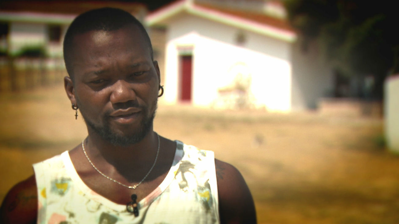 La odisea de Etienne. 3.000 kilómetros para llegar a España