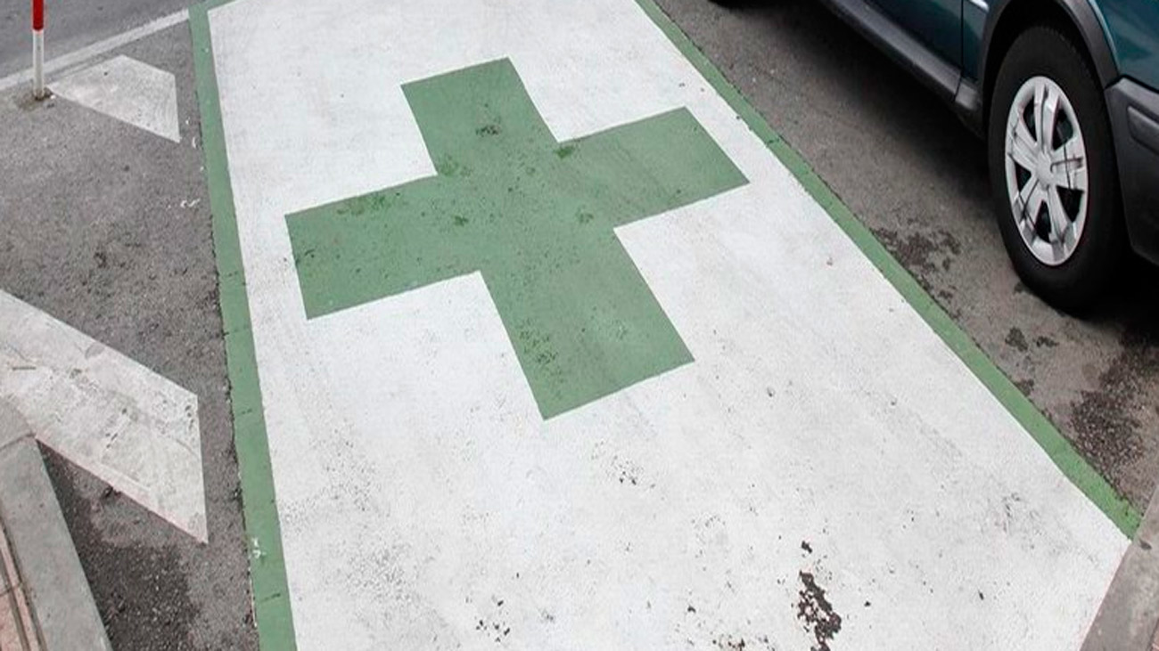 Aparcamientos reservados para las farmacias en Parla