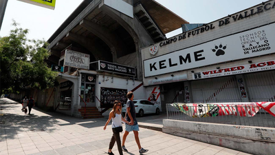 El Rayo muestra su "sorpresa" por el cierre del estadio de Vallecas