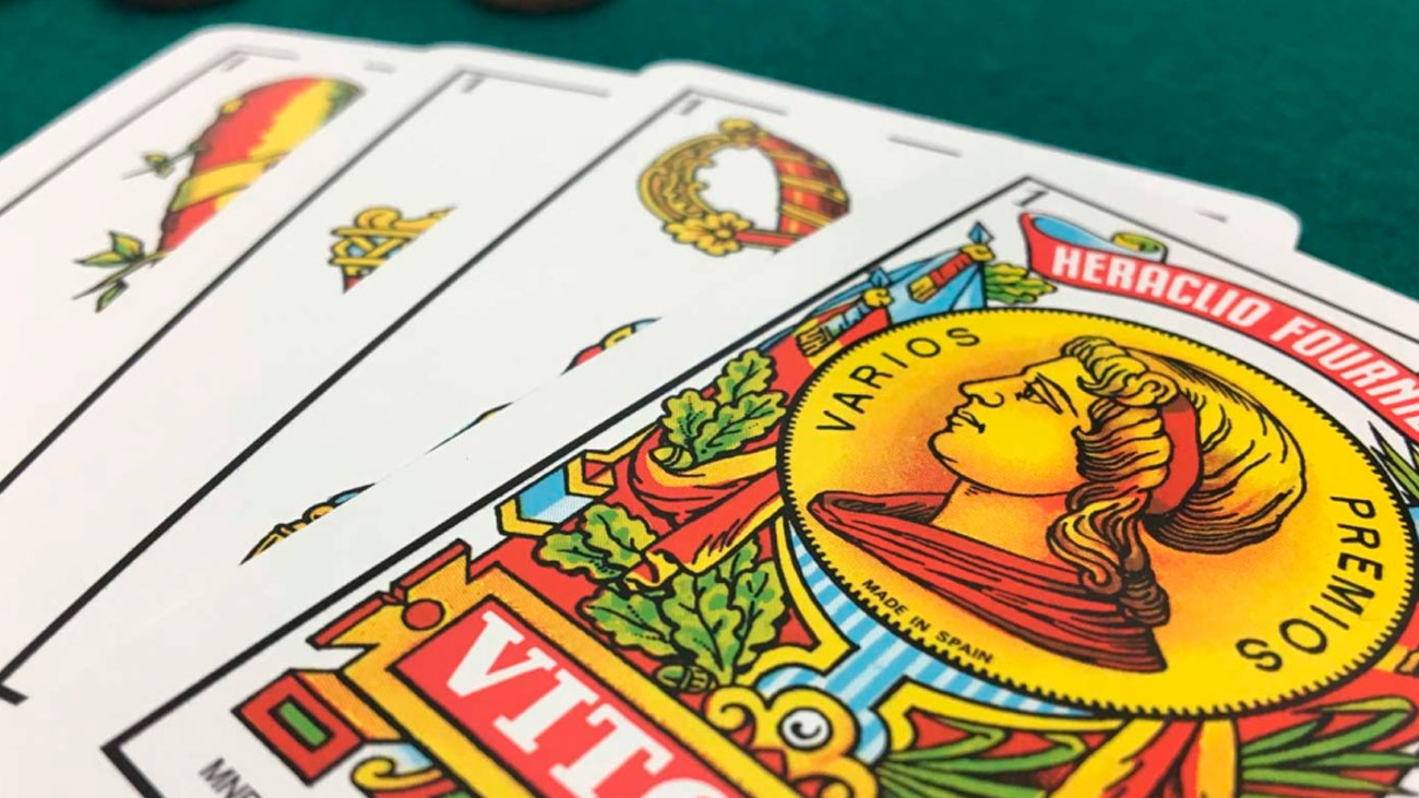 El multitudinario campeonato de mus, una tradición de las Ferias de Alcalá