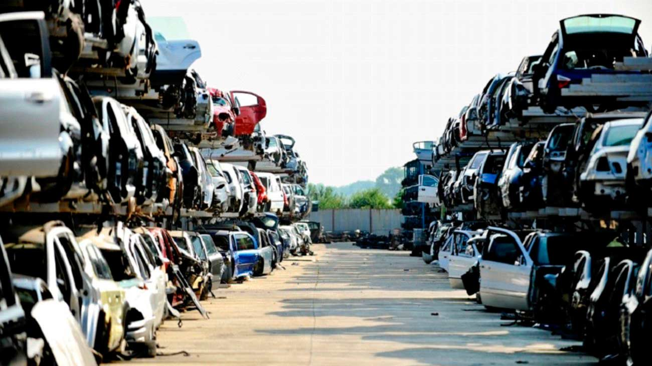 Desmantelada en Pinto  una banda especializada en robo y despiece de coches