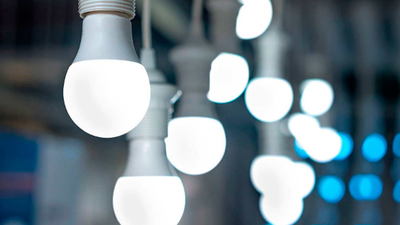 La luz sube un 10% en un año