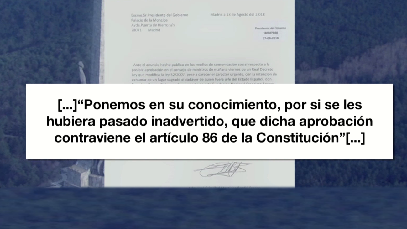 La familia Franco avisa por burofax al Gobierno de que si exhuma los restos cometerá prevaricación