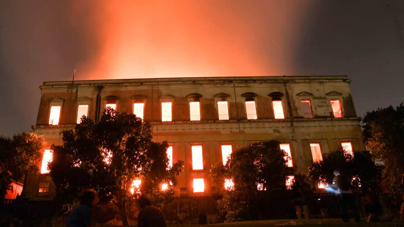 Museo Nacional de Río en llamas