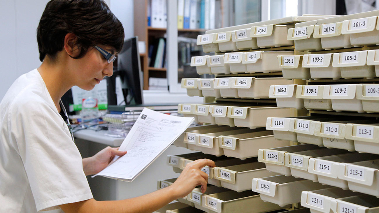 La Comunidad de Madrid, pionera en farmacias con flexibilidad horaria y atención a domicilio
