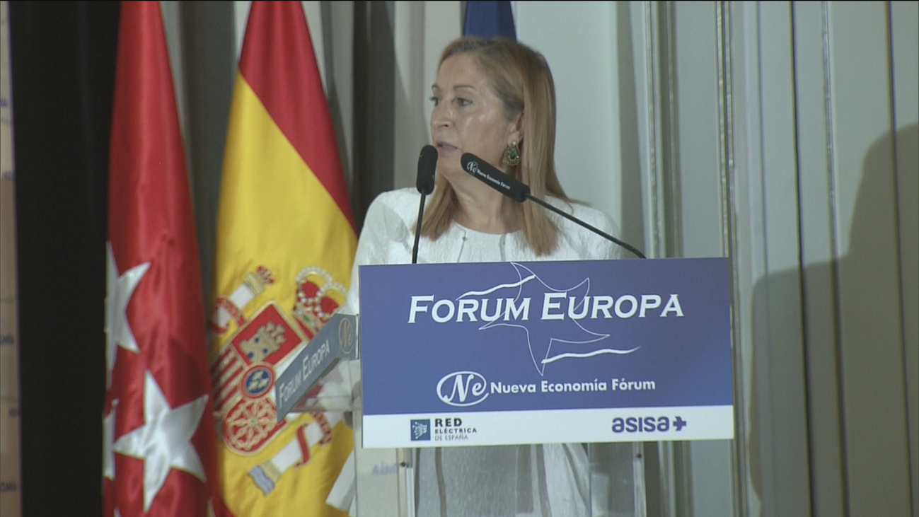 Pastor invita a Torra al Congreso para defender su posición y "escuchar"