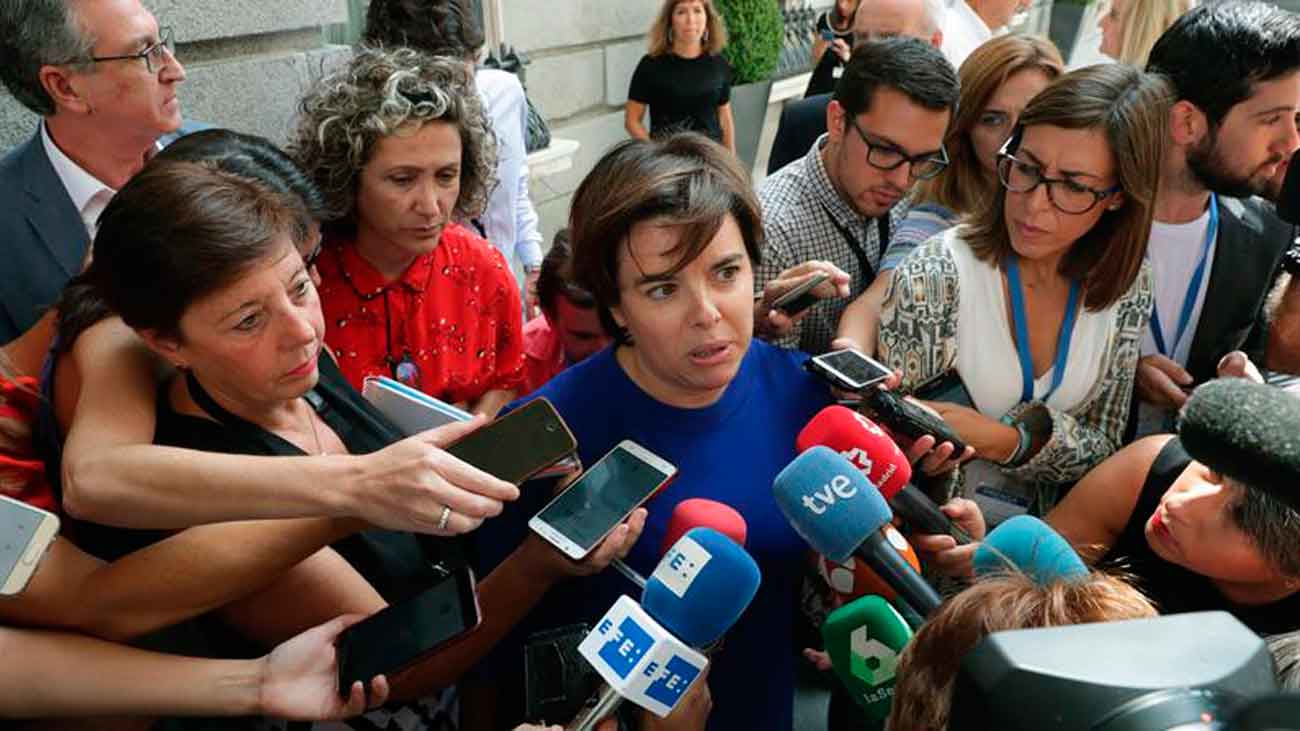 Santamaría ausente de la primera reunión del PP en el Congreso con Casado