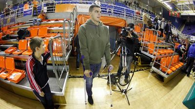 Álex Llorca: "El objetivo es recuperar el nivel de antes de mi lesión"