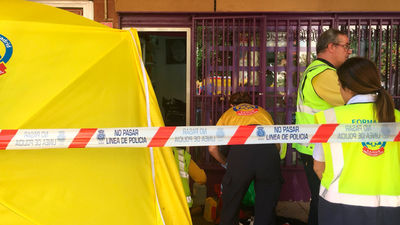 Una mujer asesinada a puñaladas  por su expareja en una peluquería en Villaverde