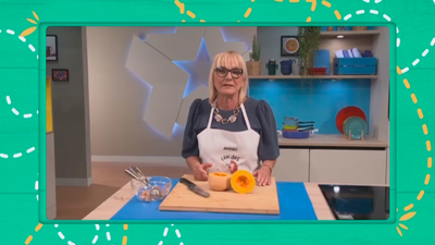 Adiós a las semillas de calabaza con una cuchara de helado