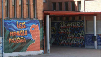 El IES Manuela Malasaña, premio Tiza Arcoirís por su lucha contra la LGTBIfobia