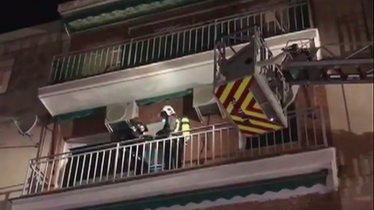 Al menos 30 personas atendidas tras un incendio en Pozuelo de Alarcón