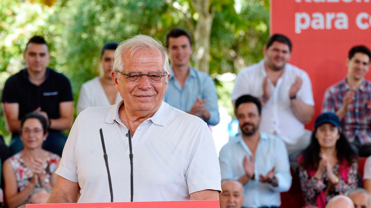 Borrel critica el "todo vale" de los partidos y la prensa contra Sánchez