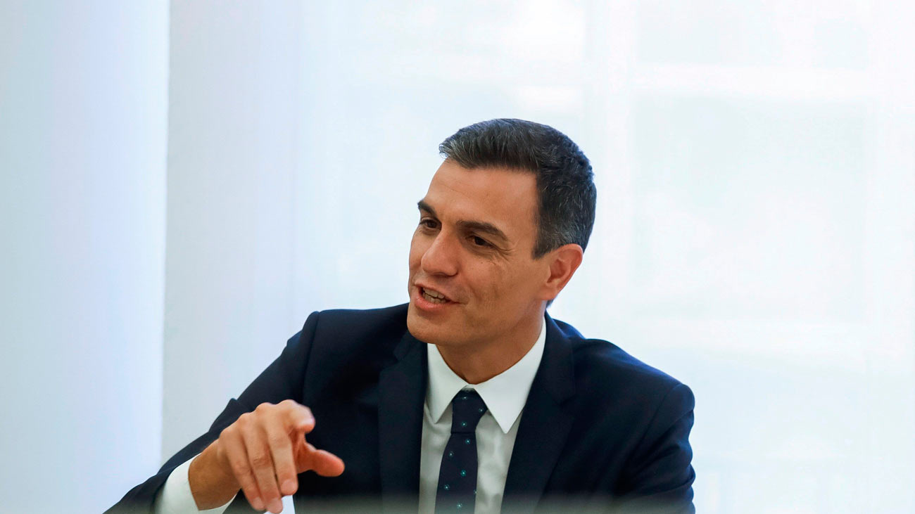 Sánchez envía un burofax a 'ABC', 'El Mundo' y 'okdiario' exigiendo que se retracten