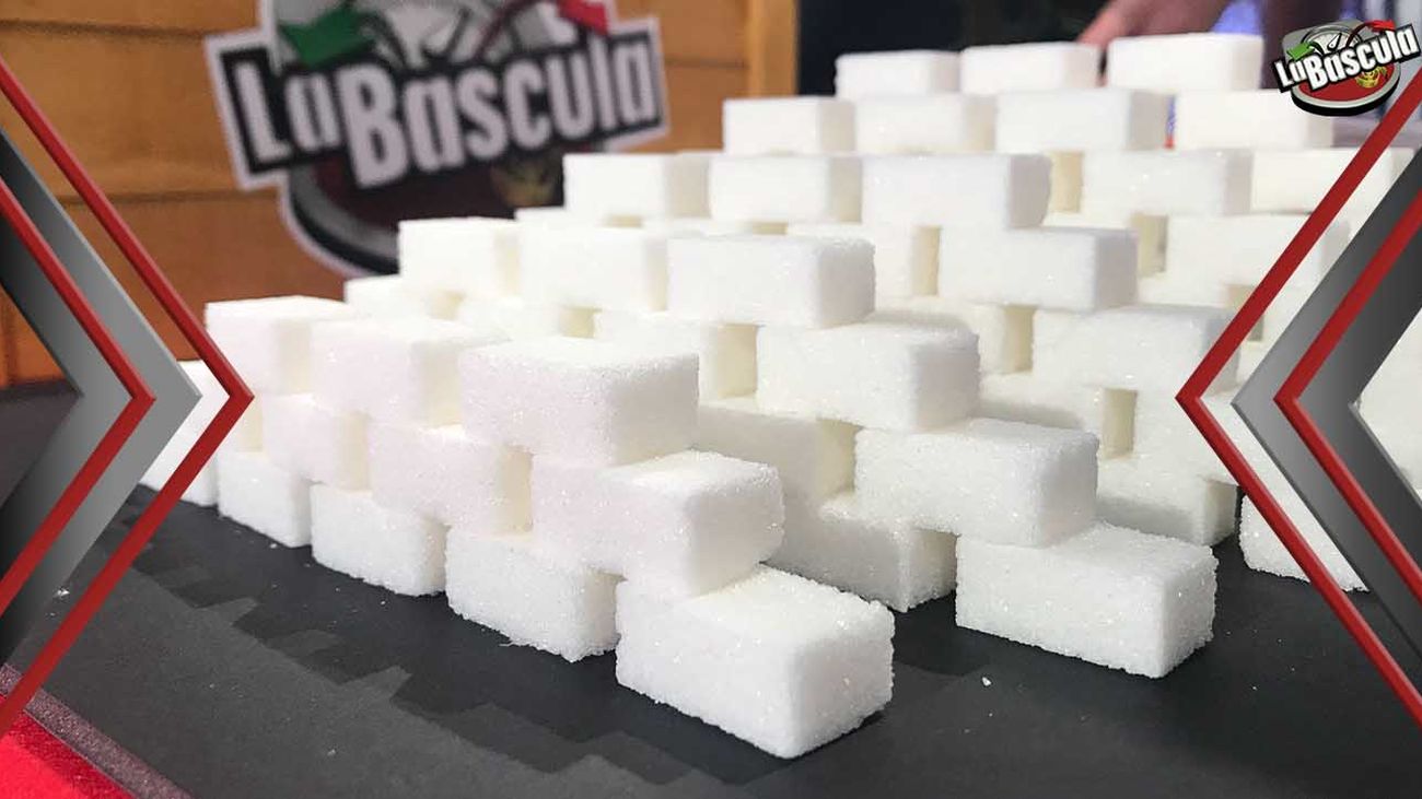 ¿Cuántas calorías tienen 112 terrones de azúcar?