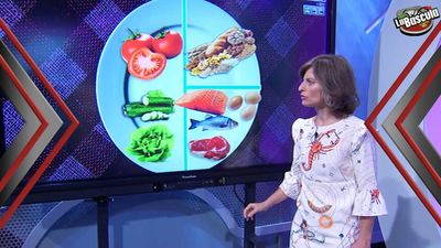 A la hora de comer usa "la regla del plato"