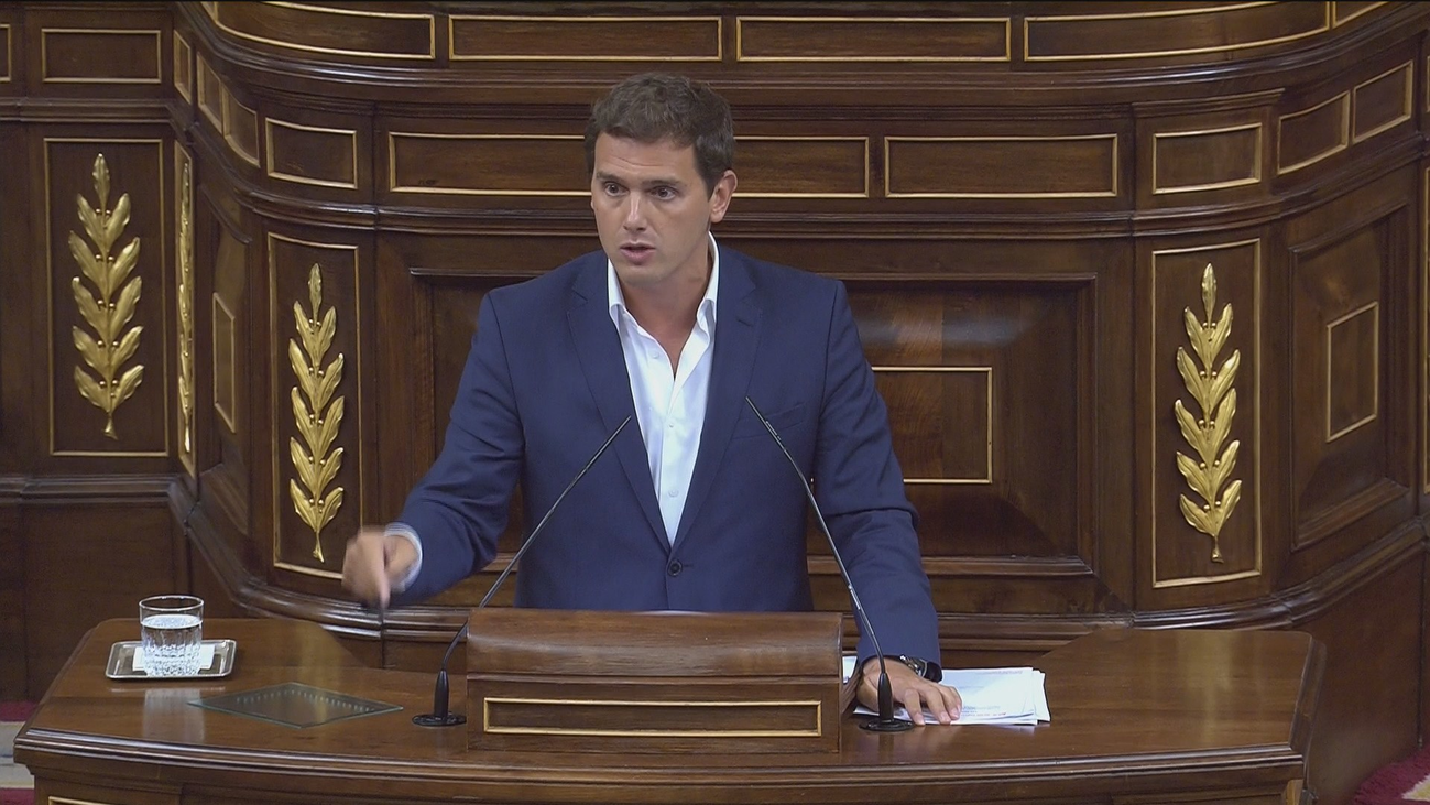 Rivera no acepta las enmiendas de PP y PSOE a su moción para suprimir aforamientos