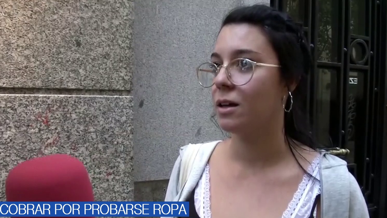 ¿Cobrar por probarse la ropa?