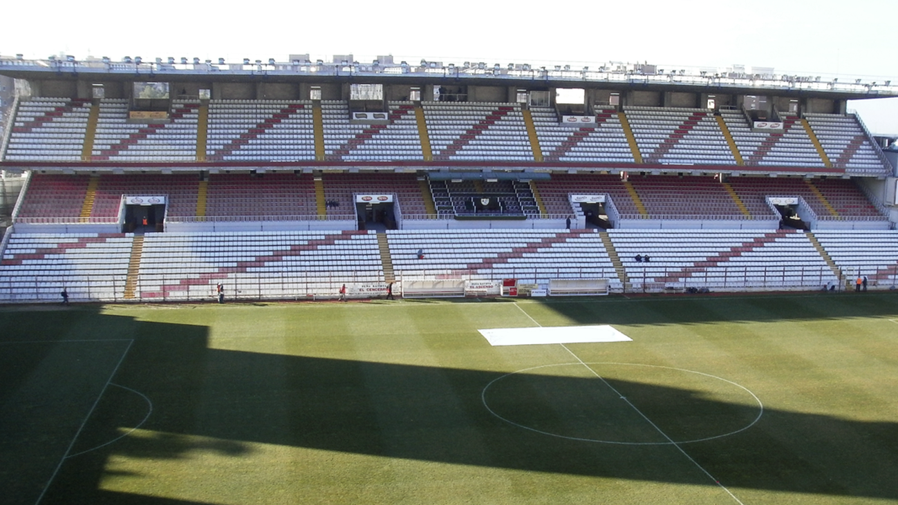 El Rayo-Alavés se jugará en Vallecas