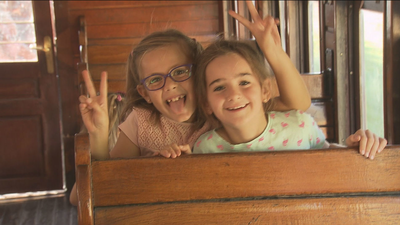 El Tren de la Fresa que une Madrid y Aranjuez reanuda su actividad