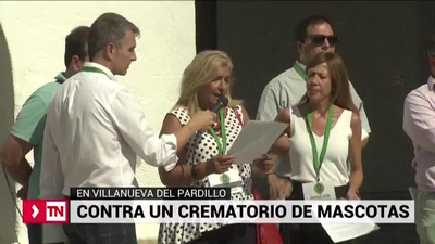 Vecinos de Villanueva del Pardillo protestan contra la construcción de un crematorio de mascotas