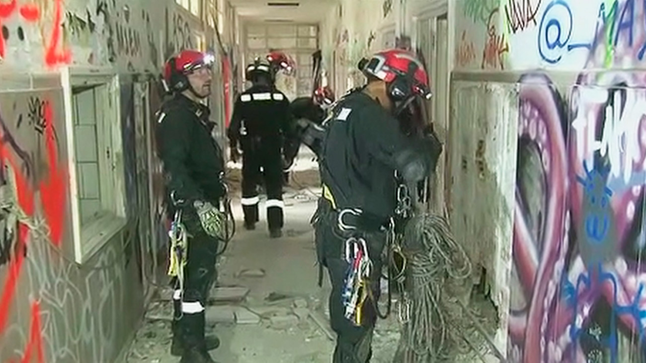 Así es un simulacro de la Unidad Militar de Emergencias