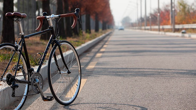 El Ayuntamiento matiza que las bicicletas  circularán por Madrid Río a 10 km/h
