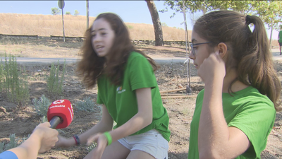 Voluntarios recuperan el parque Butarque de Leganés