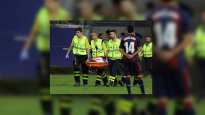 Dos heridos leves al derrumbarse una grada en Ipurua