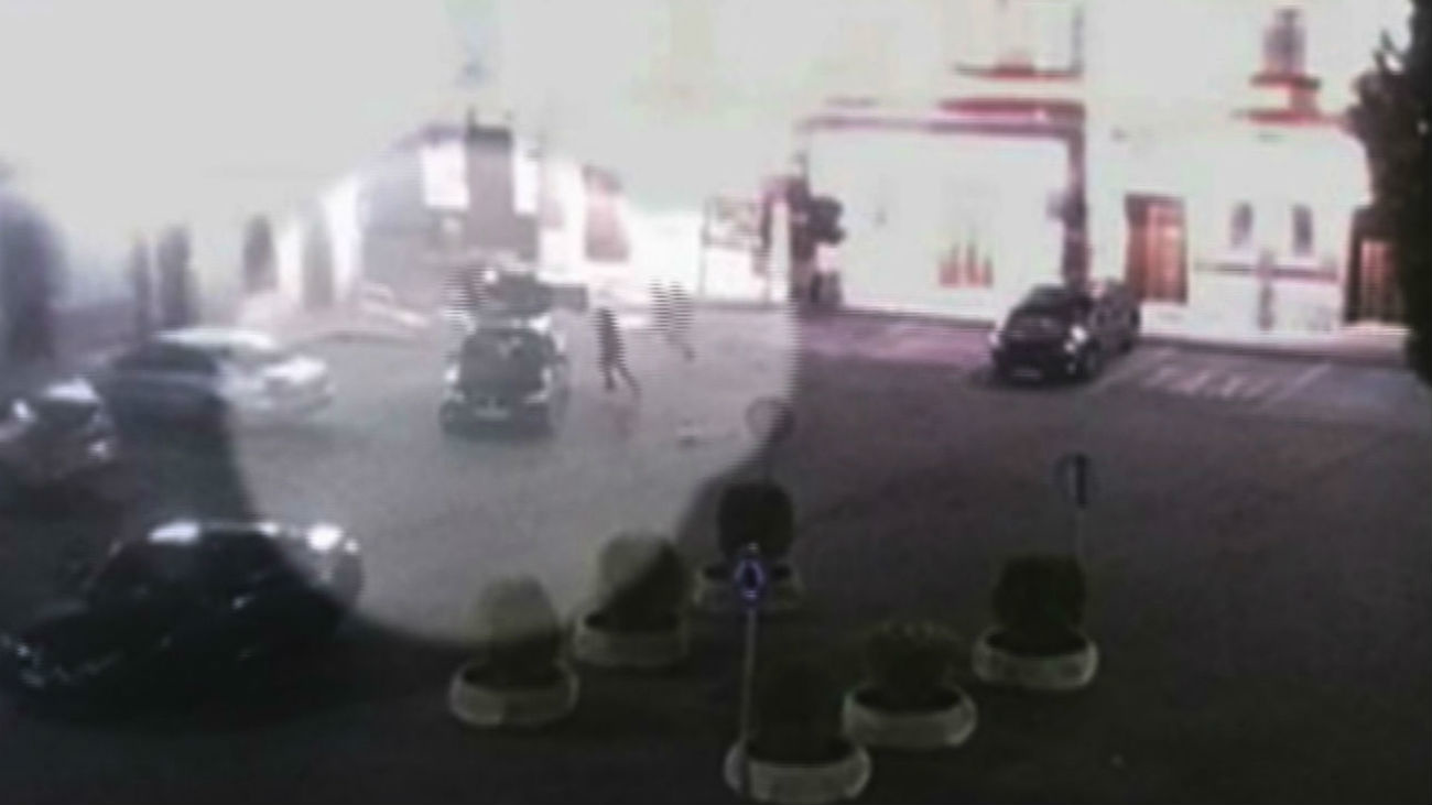 Un policía fuera de servicio impide el atraco a un cajero en Campo Real