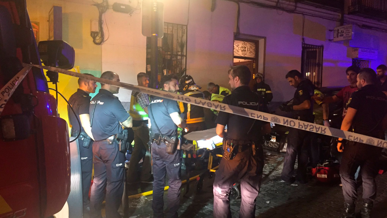 Un hombre se encuentra grave tras incendiarse su vivienda en Lavapiés