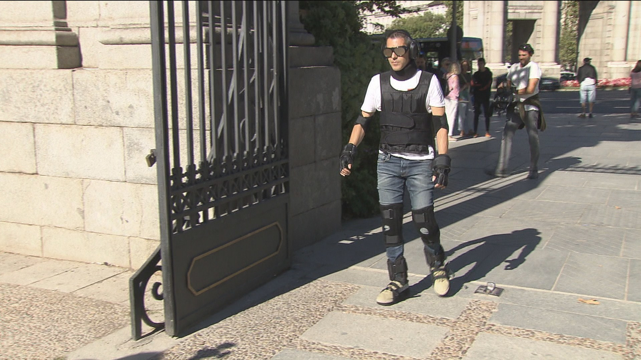 Un traje para sentirse "mayor"