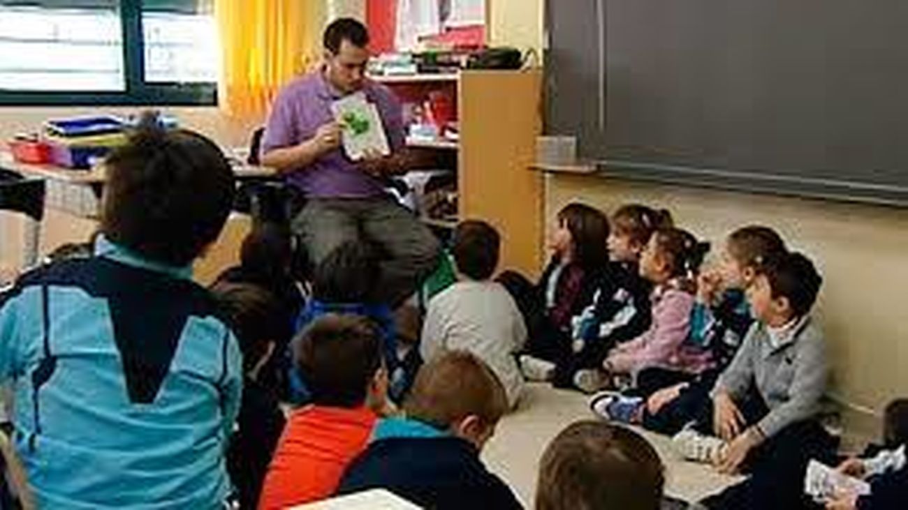 Reconocimiento a la labor de los profesores madrileños