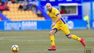 Laure cumple 50 partidos consecutivos completos