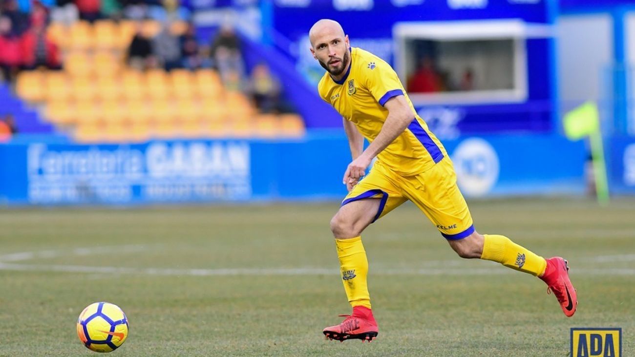 Laure cumple 50 partidos consecutivos completos