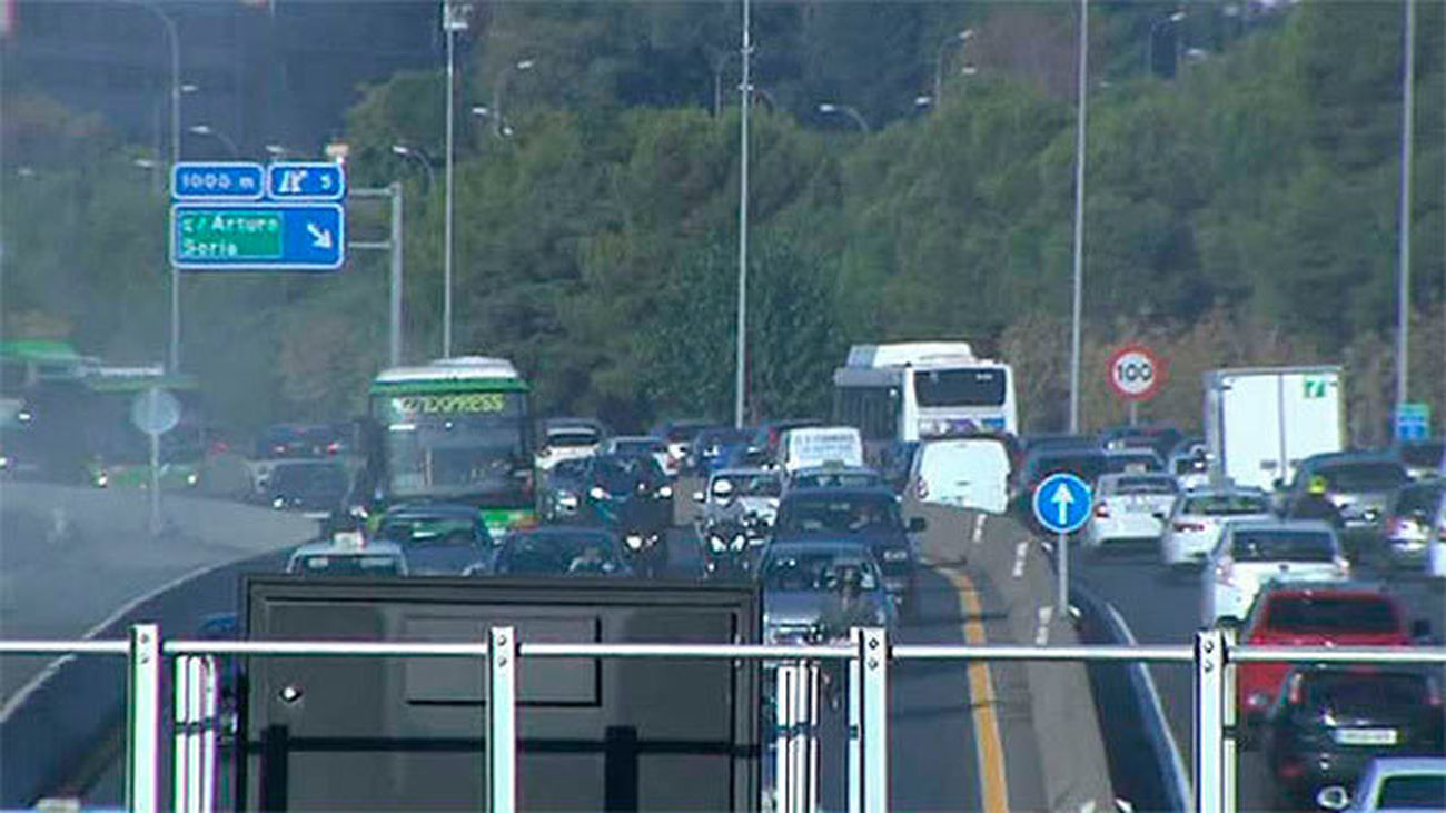 La Comunidad reclama al Gobierno la construcción del carril Bus-VAO en la A2